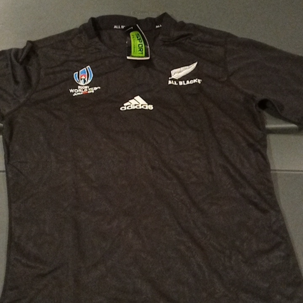 Brand new men's soccer Adidas